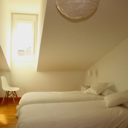 Aloha Apartamentos بنبلونة الغرفة الصورة